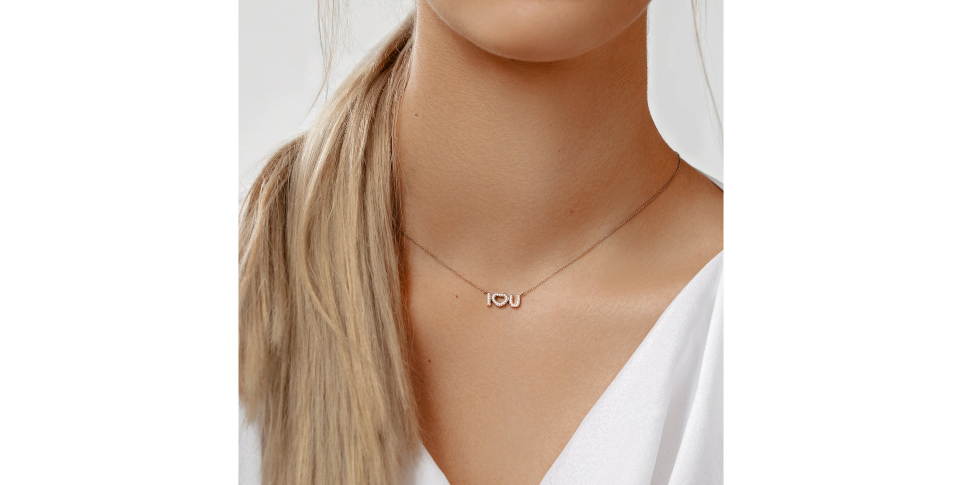 Náhrdelník s diamantmi I love you