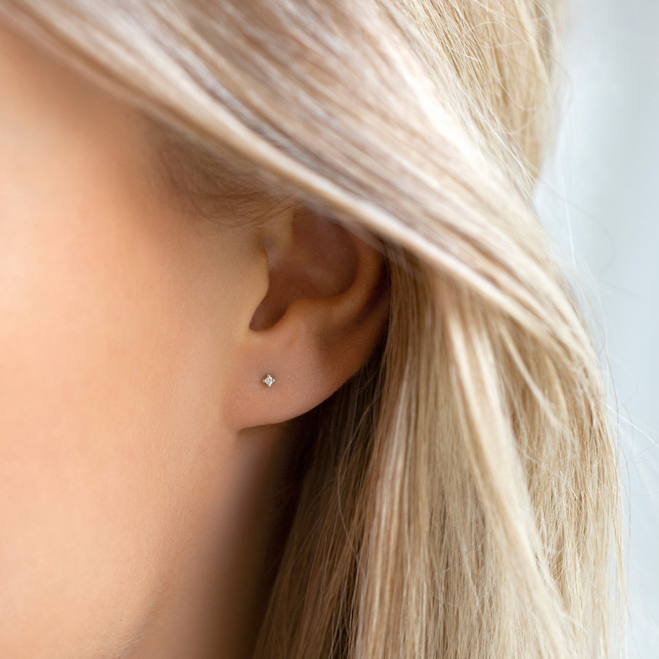 Náušnice s diamantom Essential Sparks