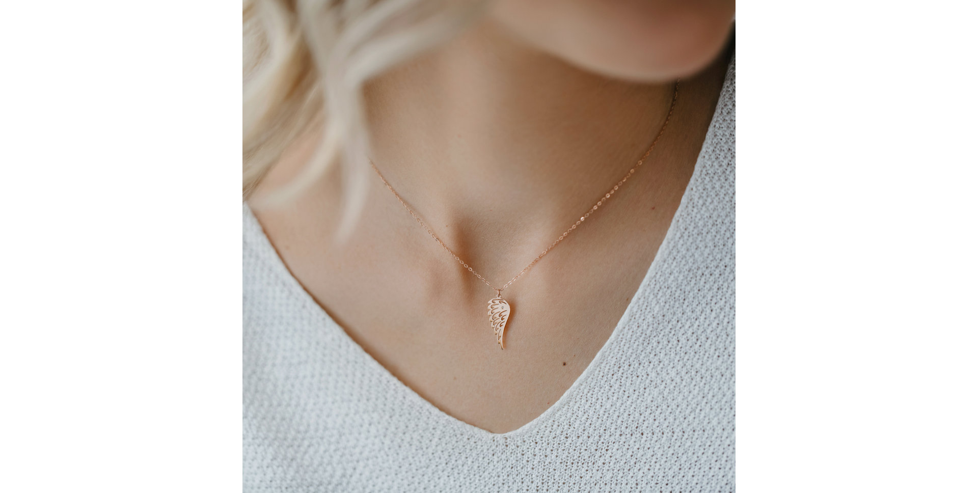 Náhrdelník s diamantom Guardian Wing