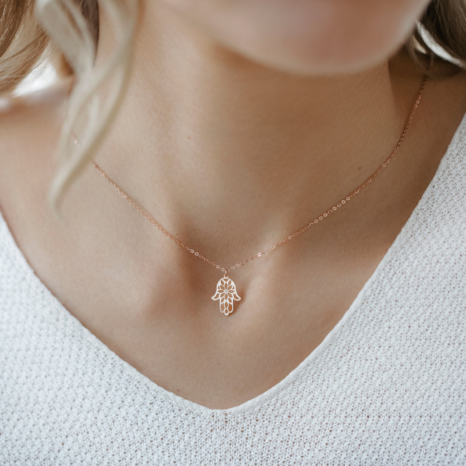 Náhrdelník s diamantom Fatima Flower