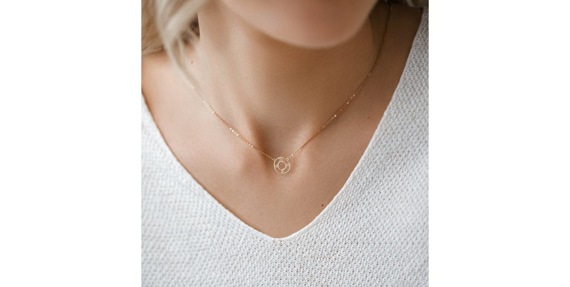 Náhrdelník s diamantom Time