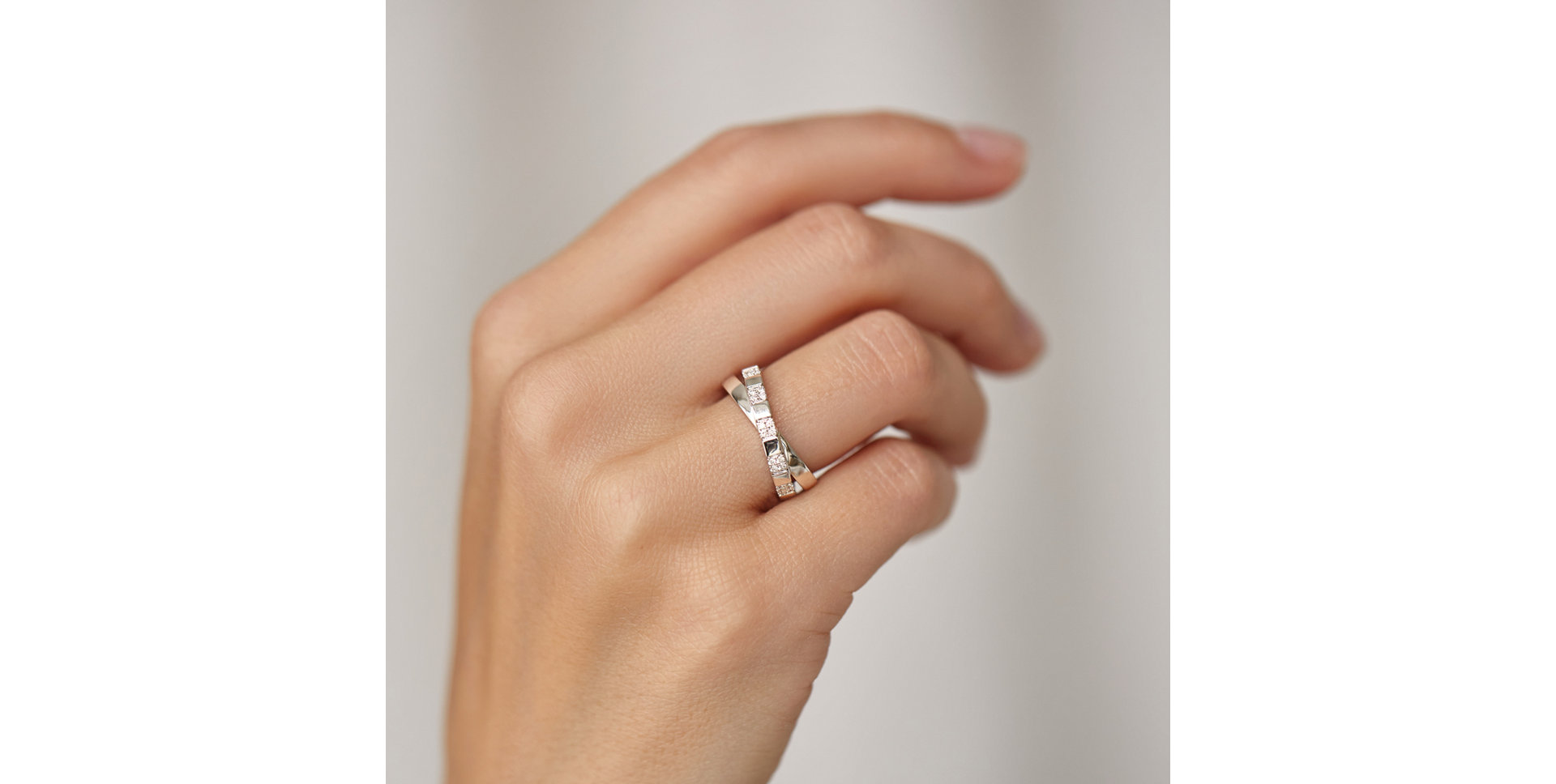 Prsteň s diamantmi Galaxy of Shine