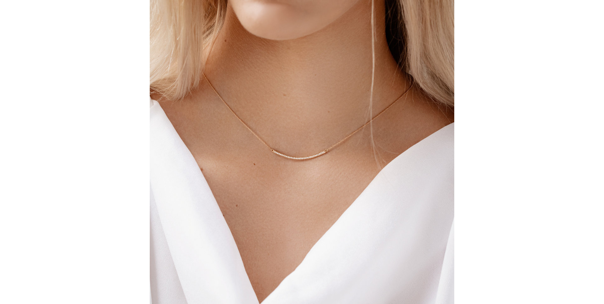 Náhrdelník s diamantmi Essential