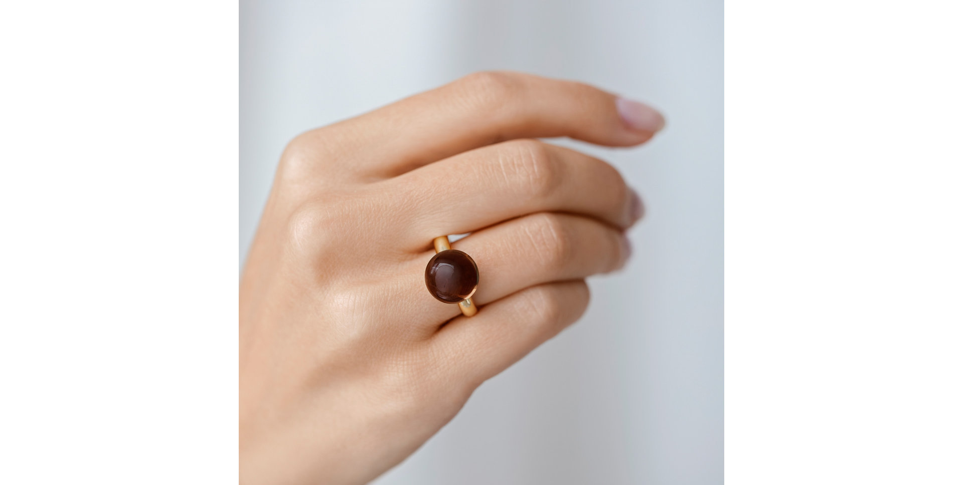 Prsteň s chalcedónom blue Round Bonbon