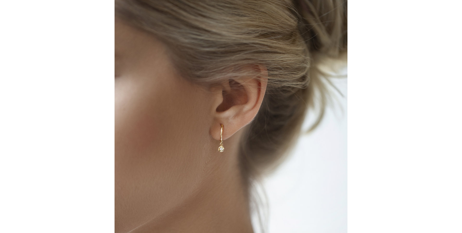 Náušnice s diamantom Amazing Heaven