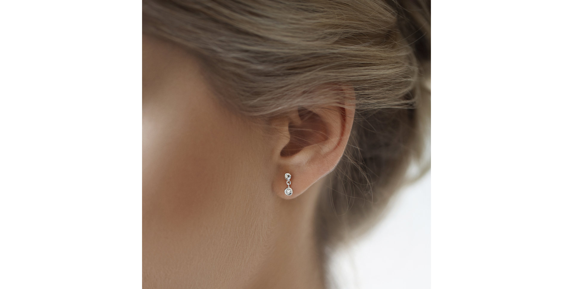 Náušnice s diamantom Amazing Heaven