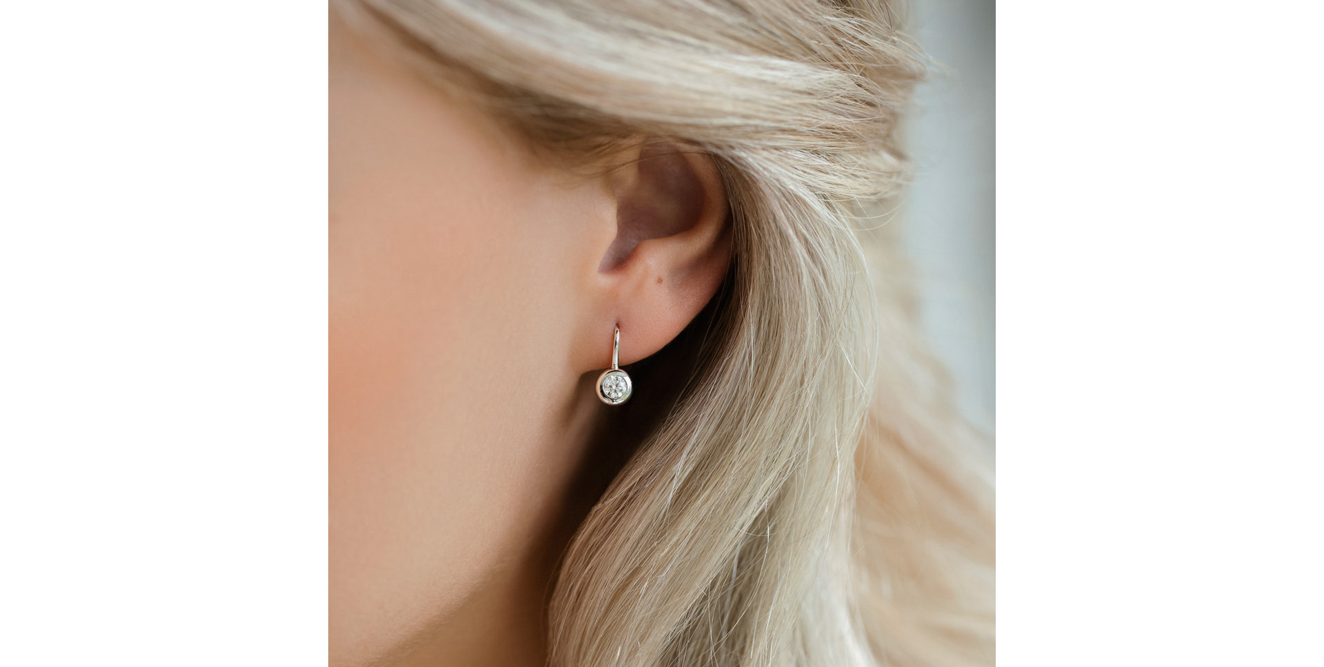 Náušnice s diamantom Sparkling Dots