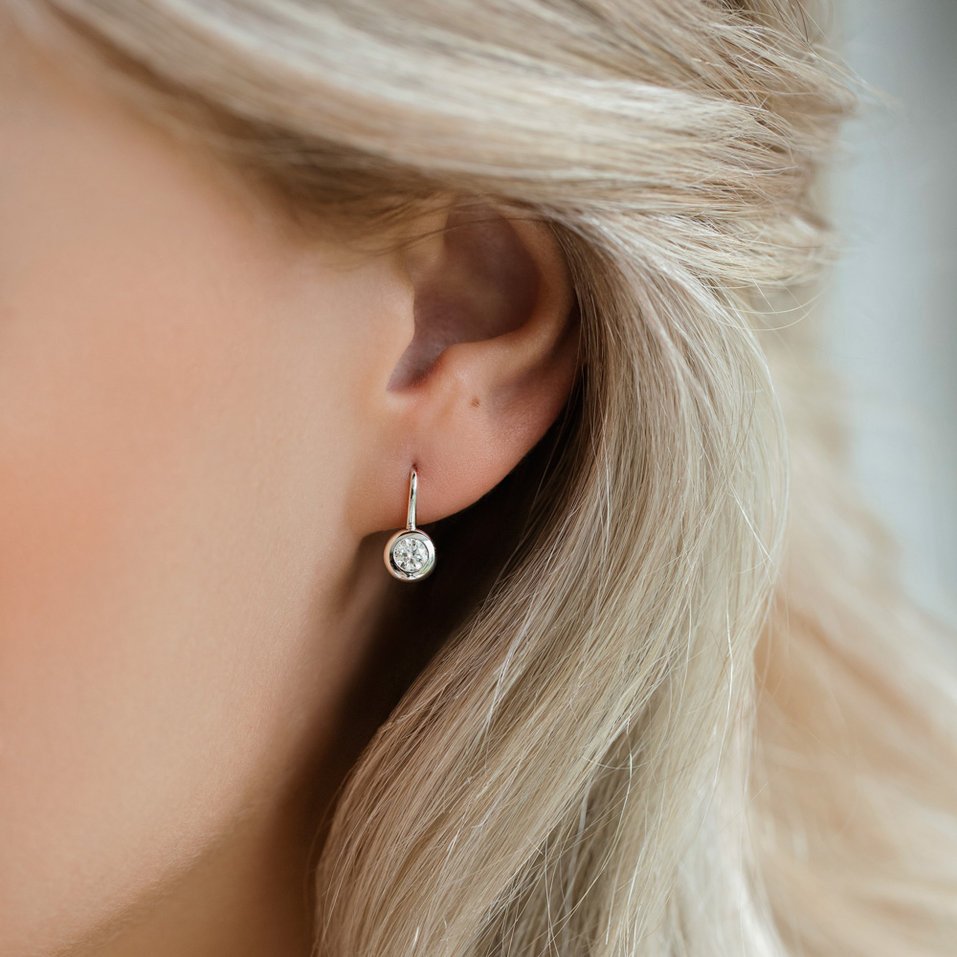 Náušnice s diamantom Sparkling Dots