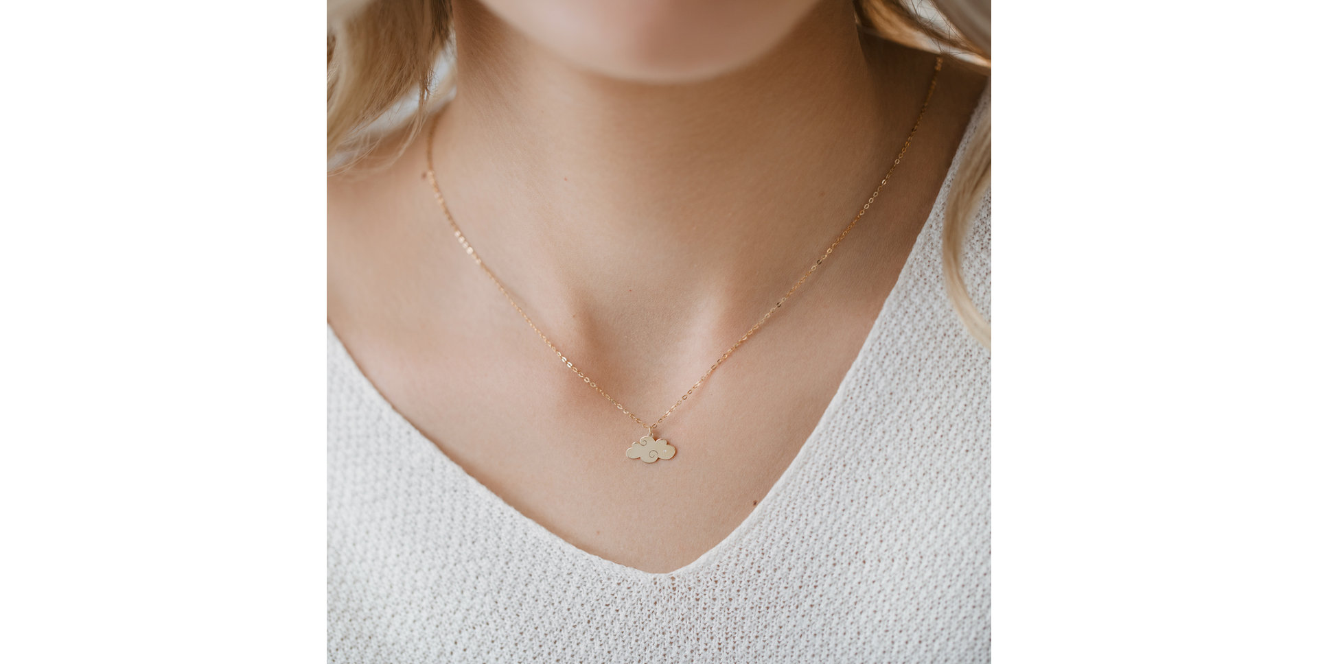 Náhrdelník s diamantom Cloud