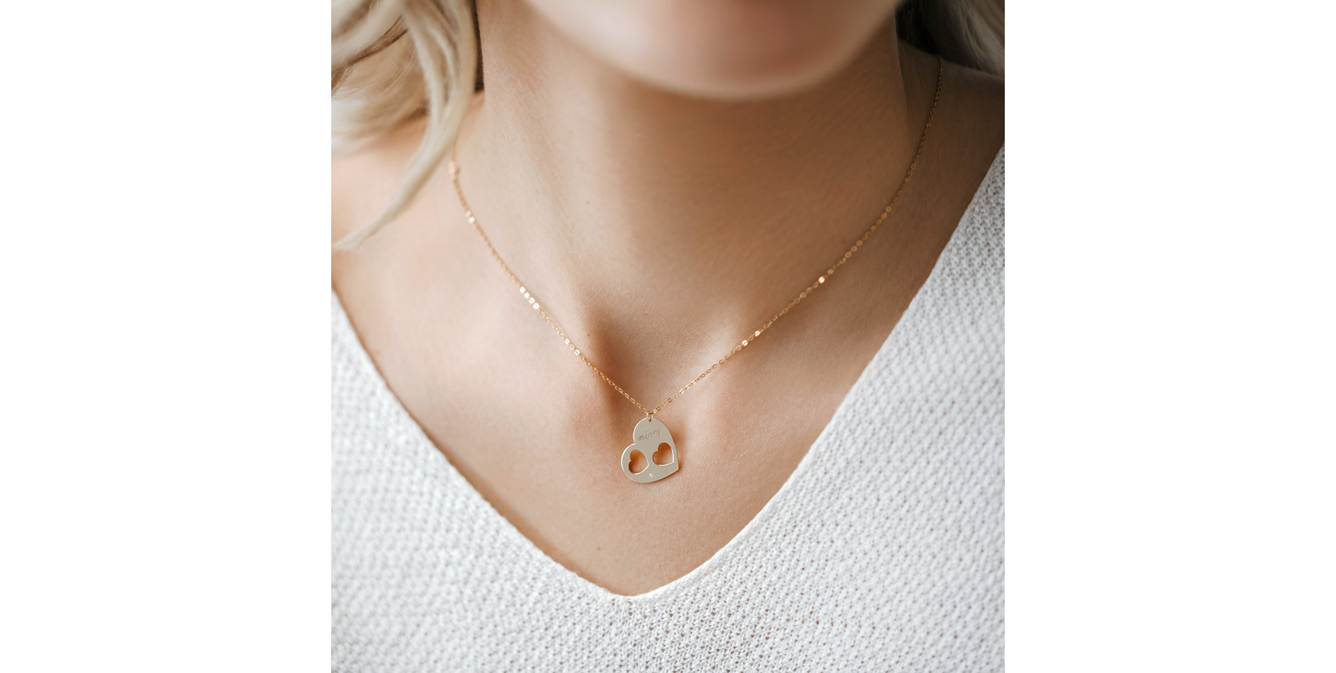 Náhrdelník s diamantom Mummy