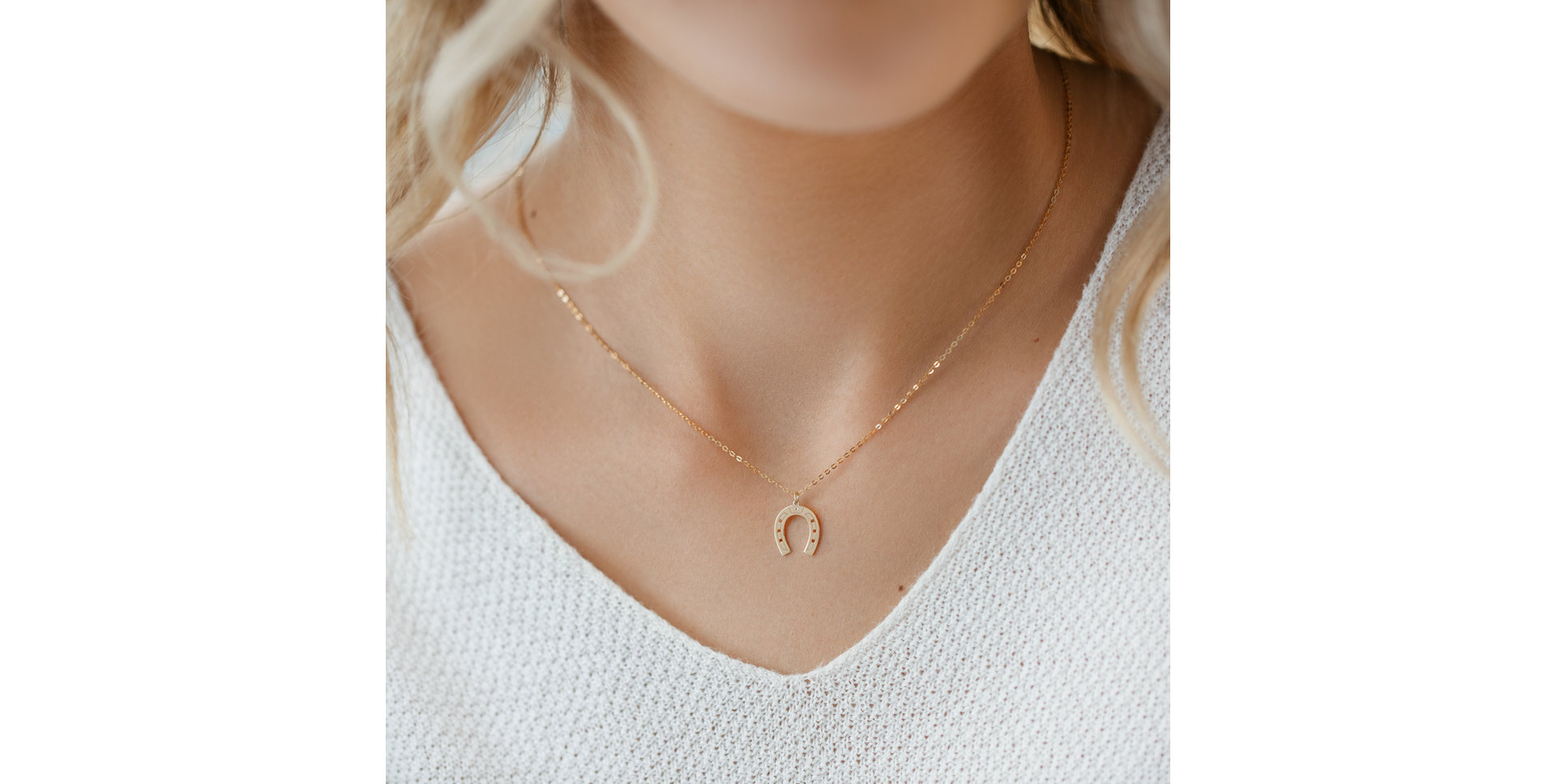 Náhrdelník s diamantom Horseshoe