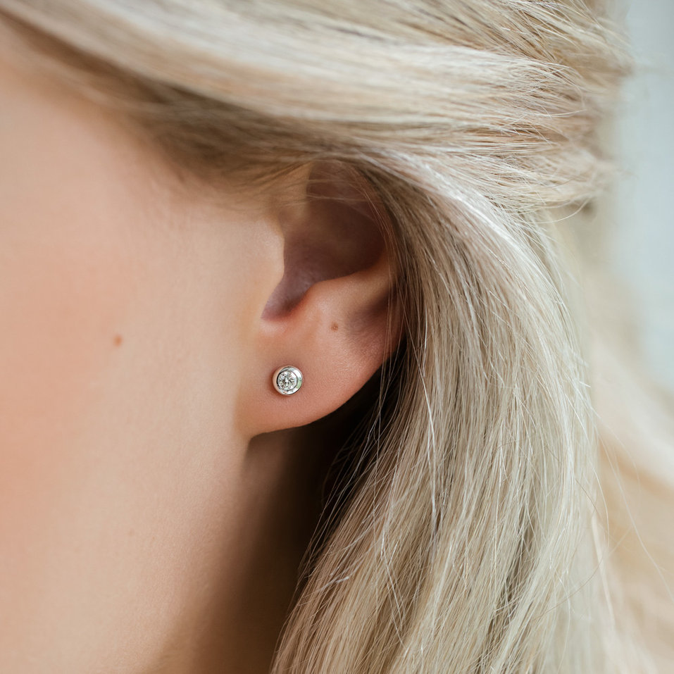 Náušnice s diamantom Sparkling Dots