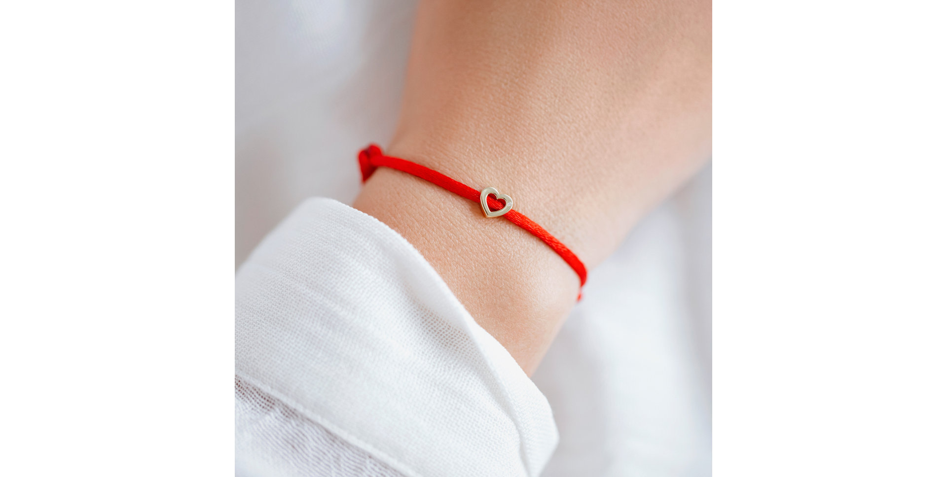 Diamantový náramok so šnúrkou Bold Heart