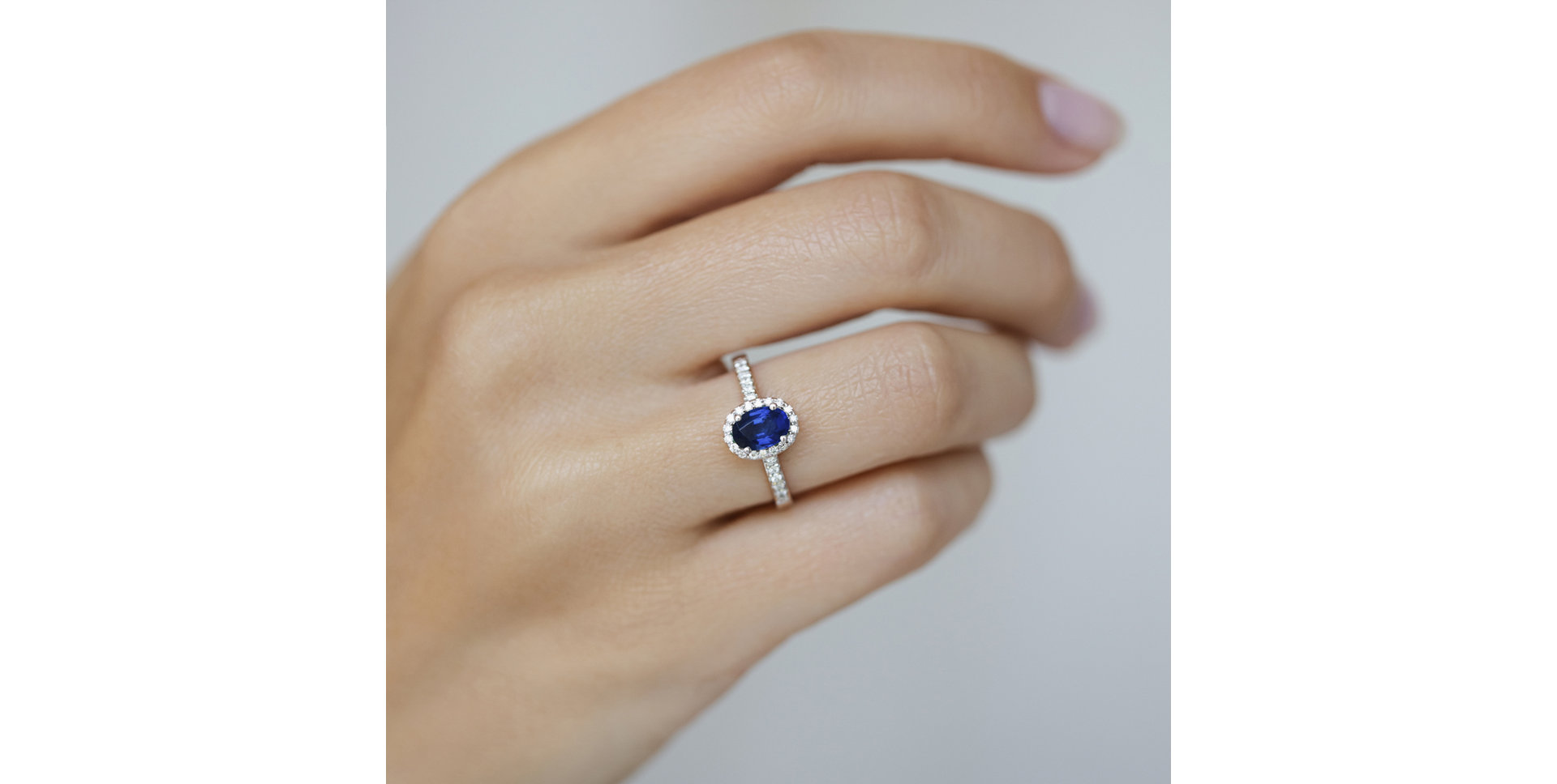 Prsteň s diamantmi a zafírom Princess