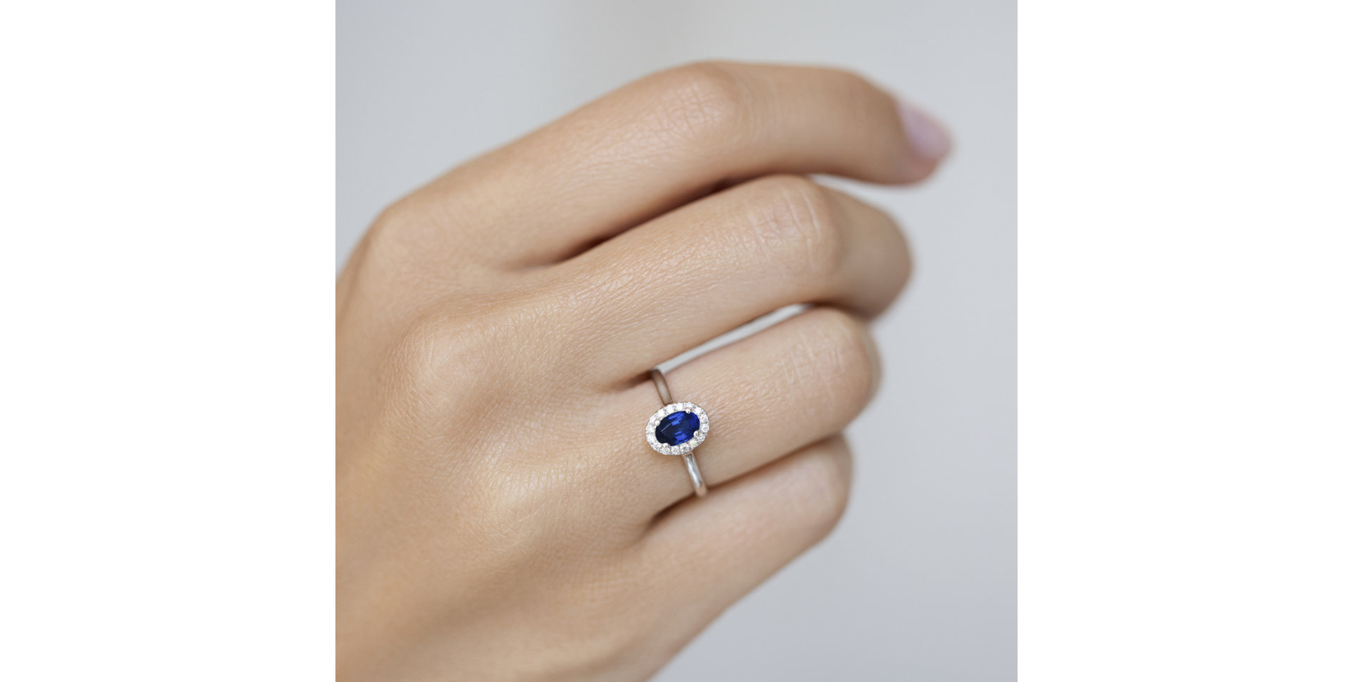 Prsteň s diamantmi a zafírom Princess