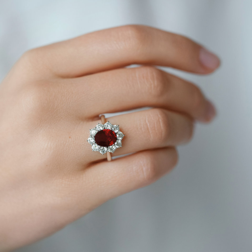 Prsteň s rubínom a diamantmi Princess