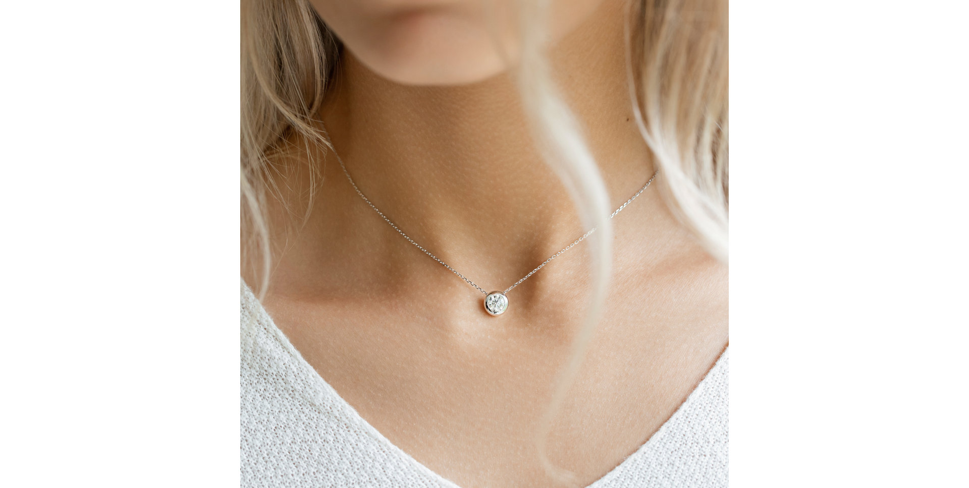 Náhrdelník s diamantom Sparkling Dots
