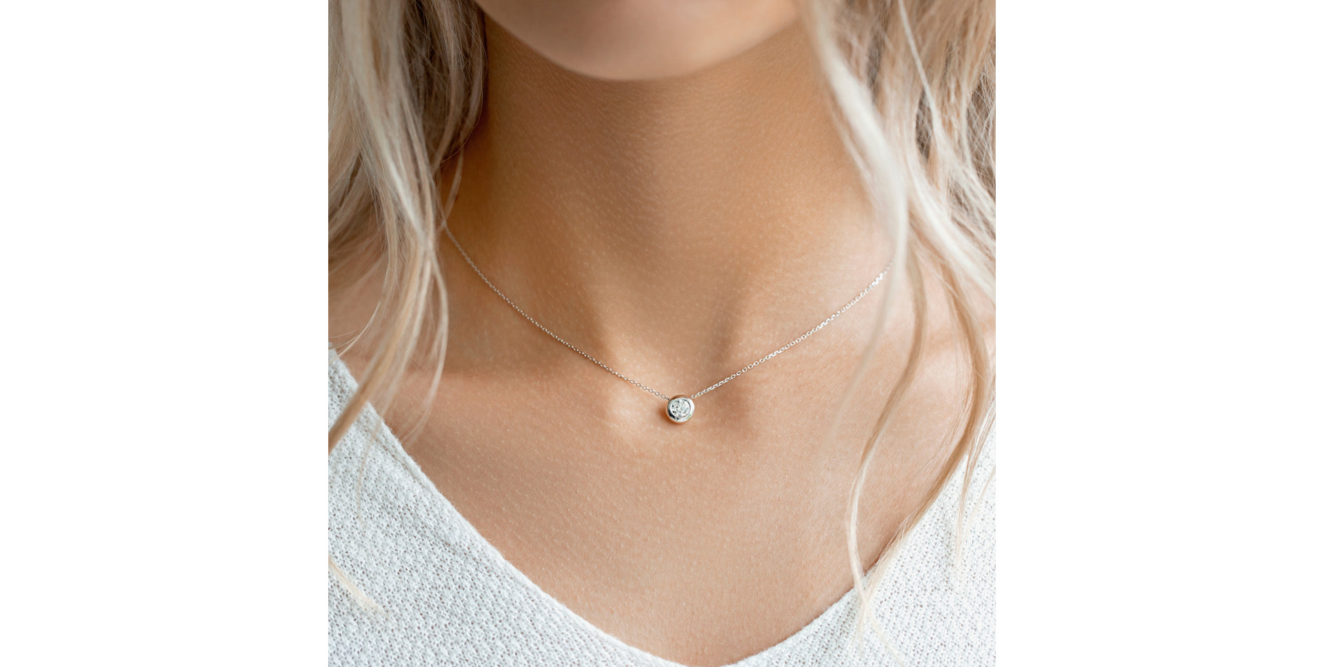 Náhrdelník s diamantom Sparkling Dots