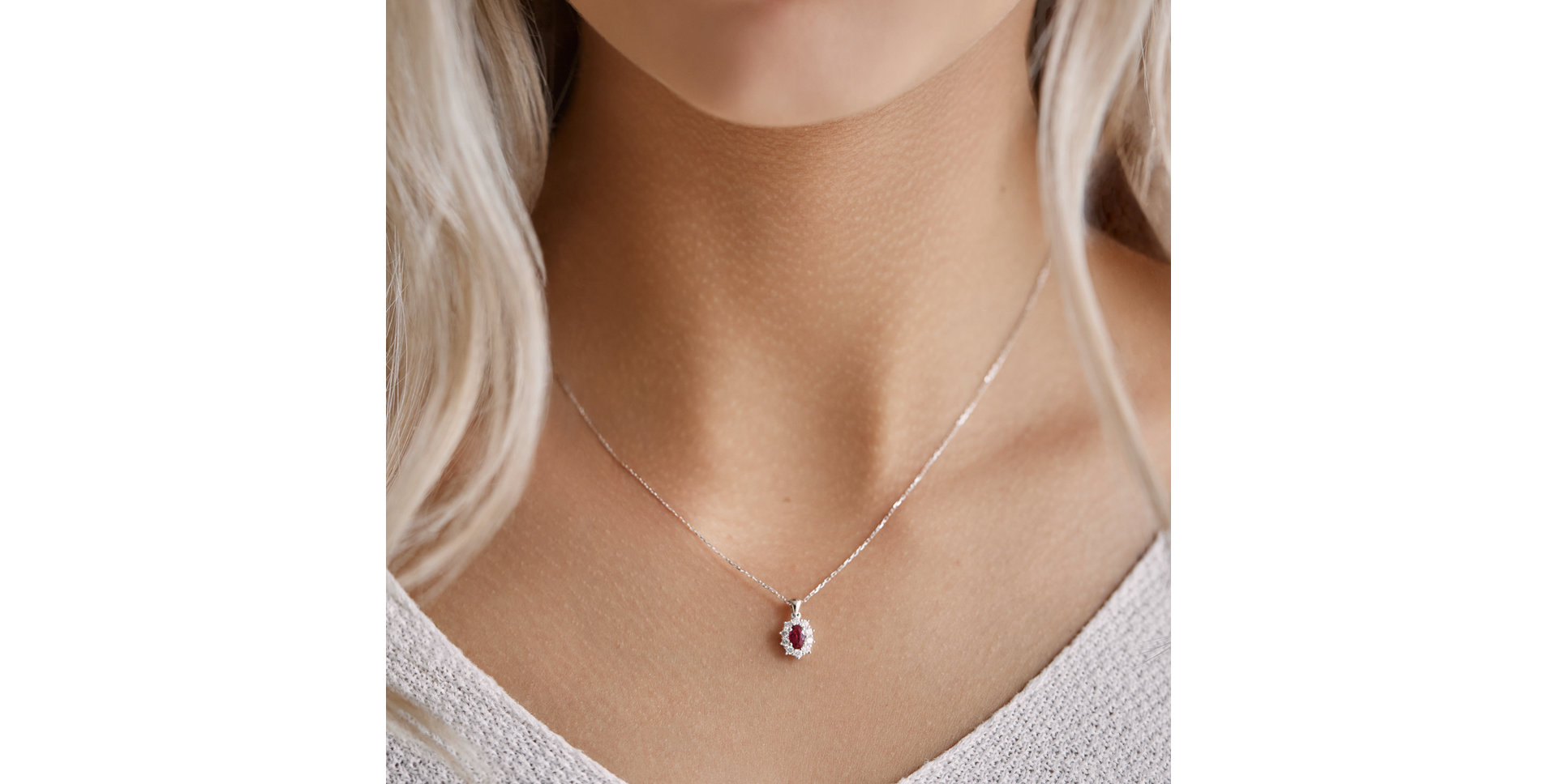 Prívesok s diamantmi a smaragdom Princess