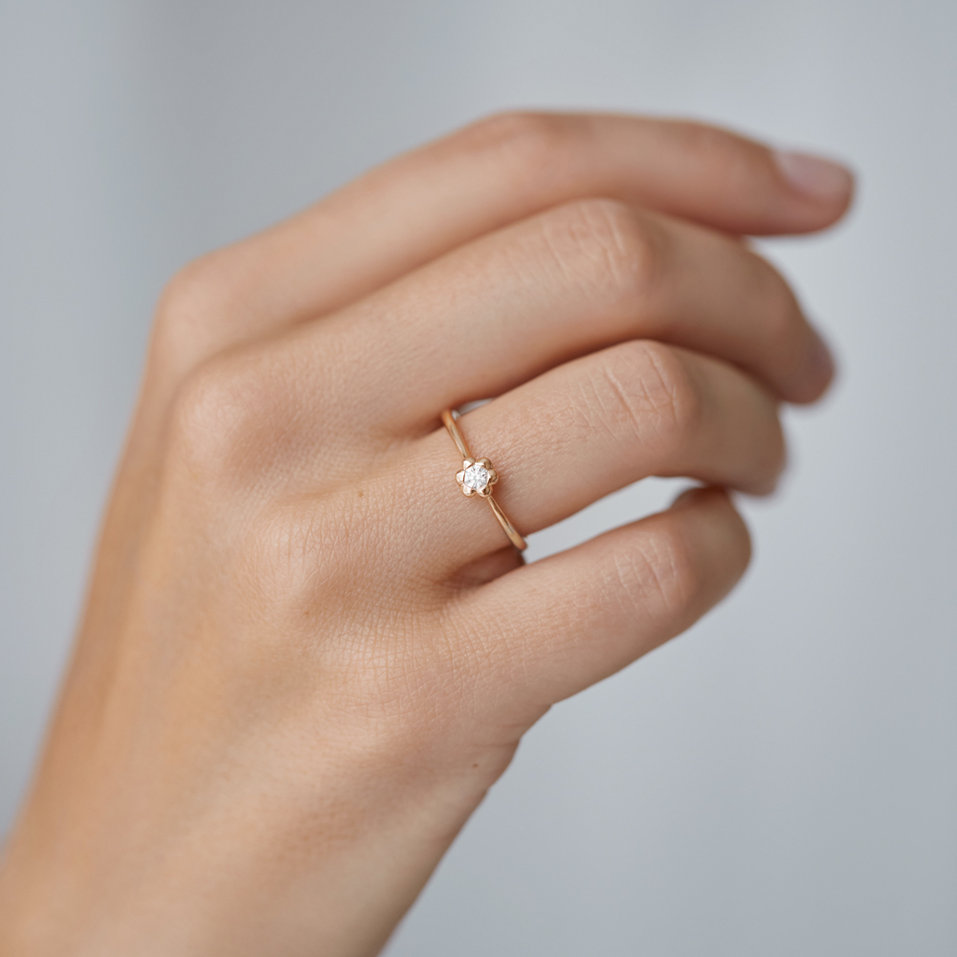 Prsteň s diamantom Blooming Love