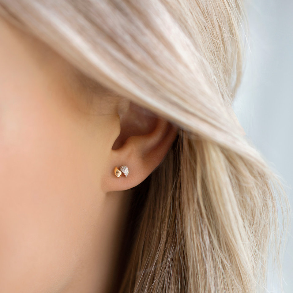 Náušnice s diamantmi Amazing Wings