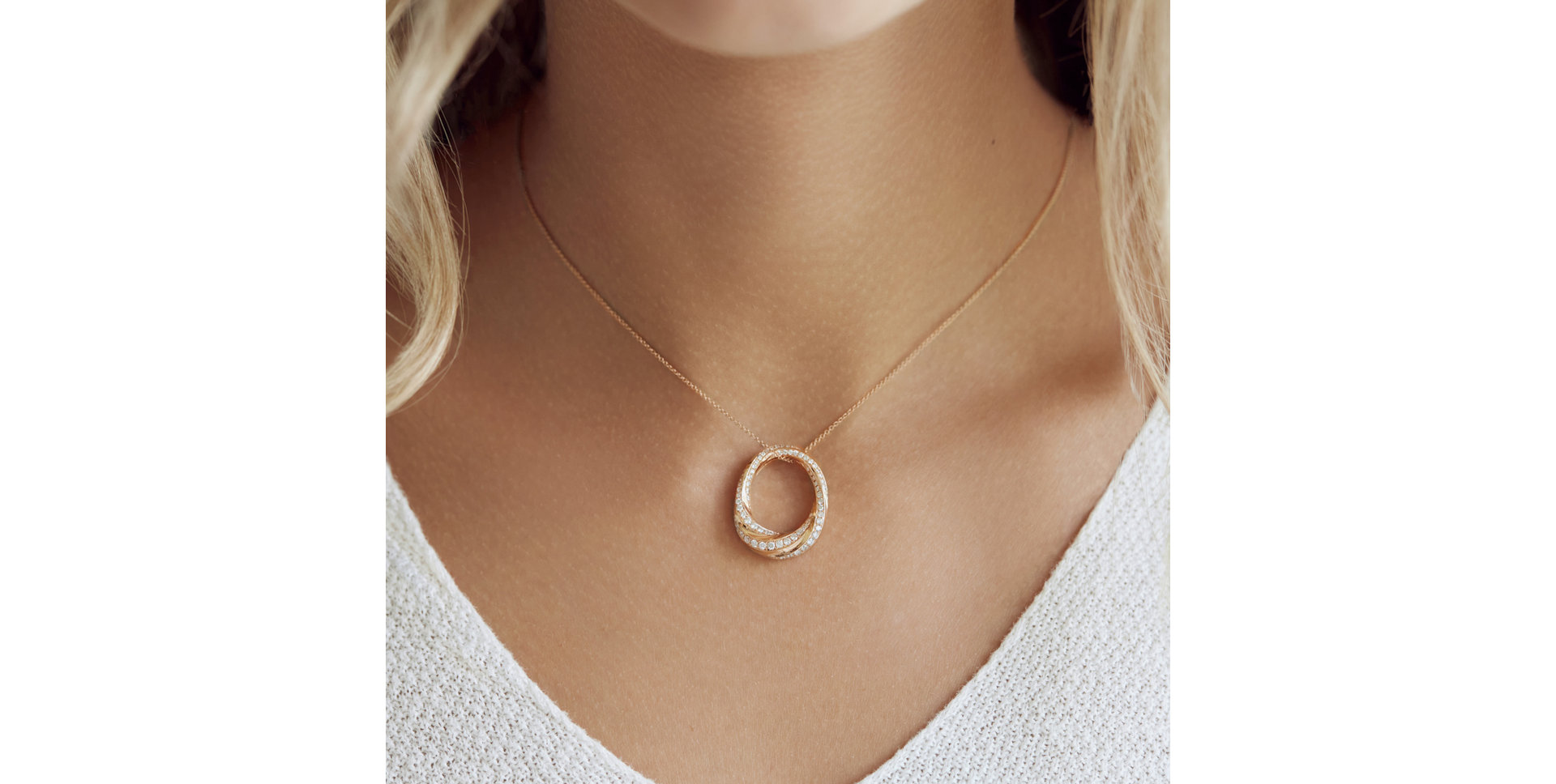 Prívesok s diamantmi Endless Story