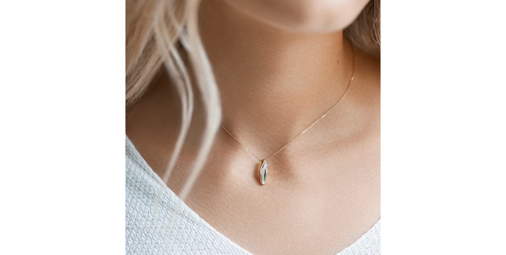 Prívesok s diamantmi Elegant Line