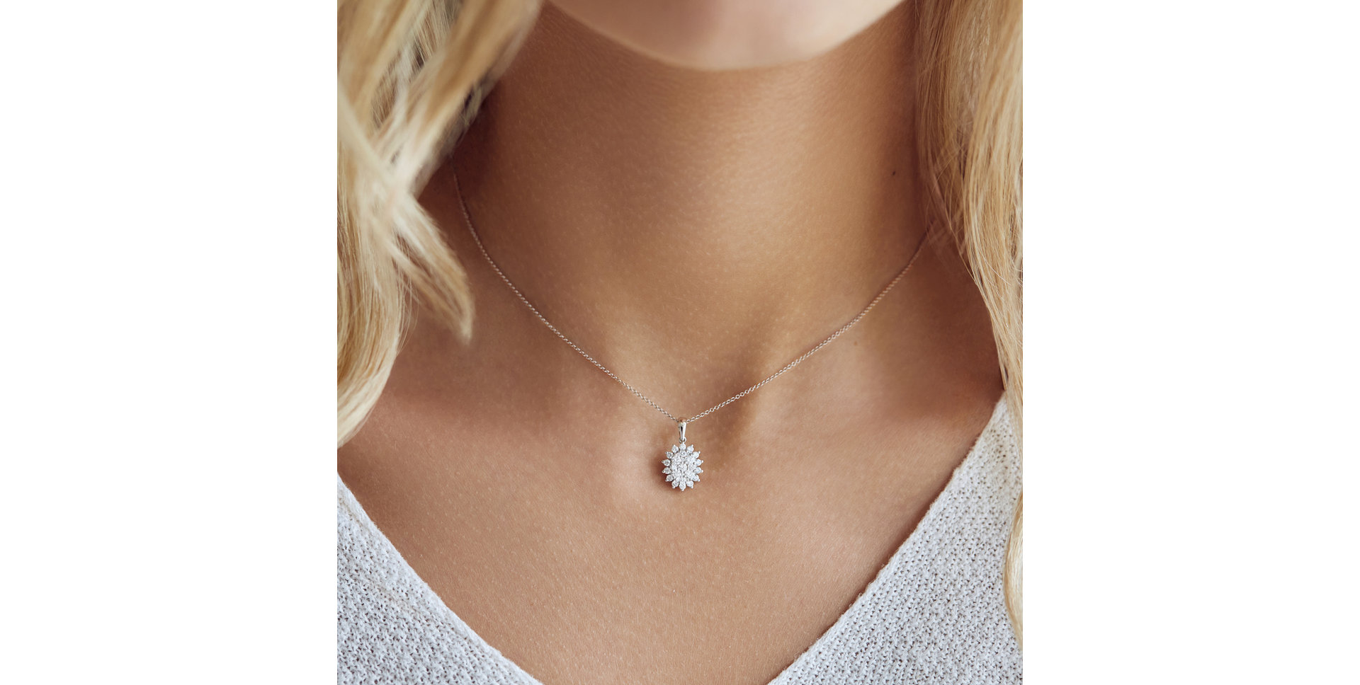 Prívesok s diamantmi Midnight Star