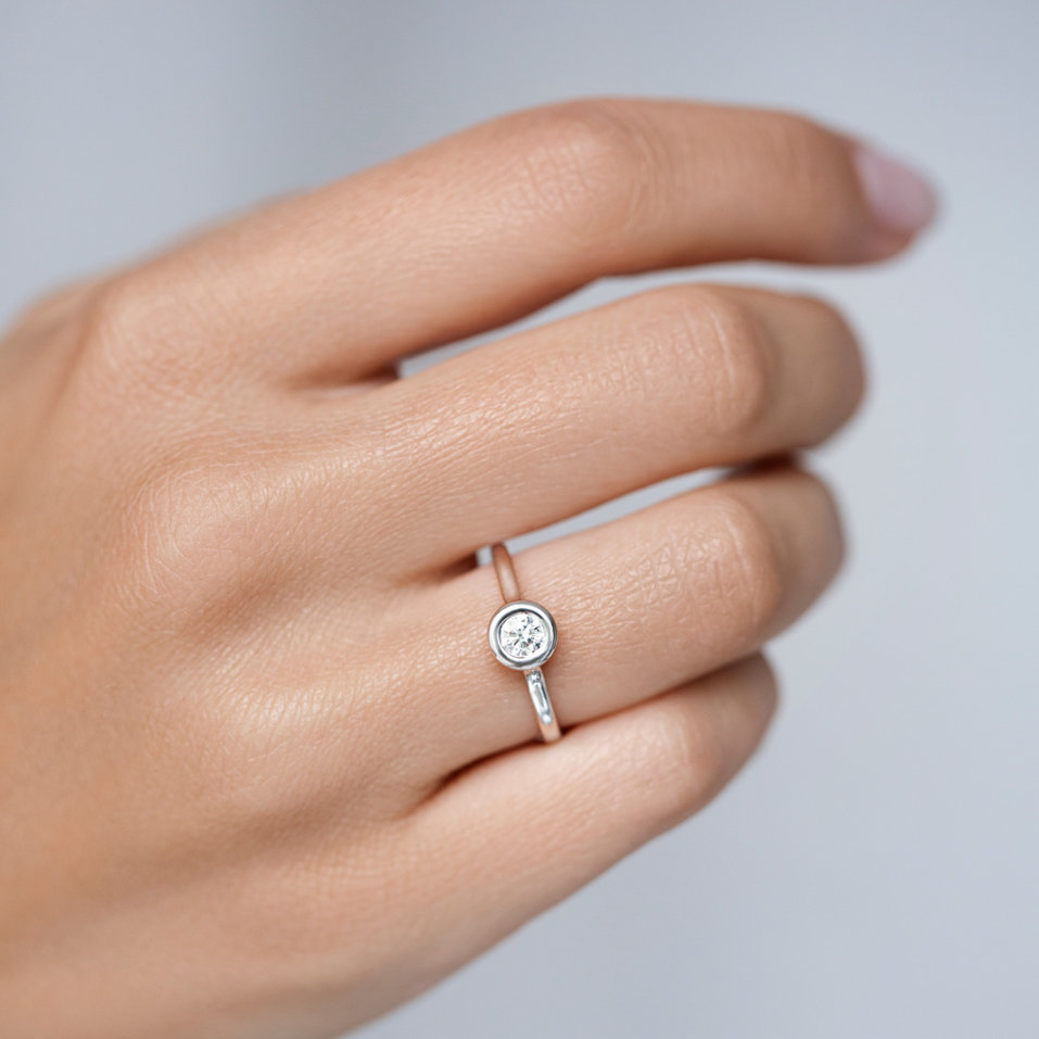 Prsteň s diamantom Classy Dot