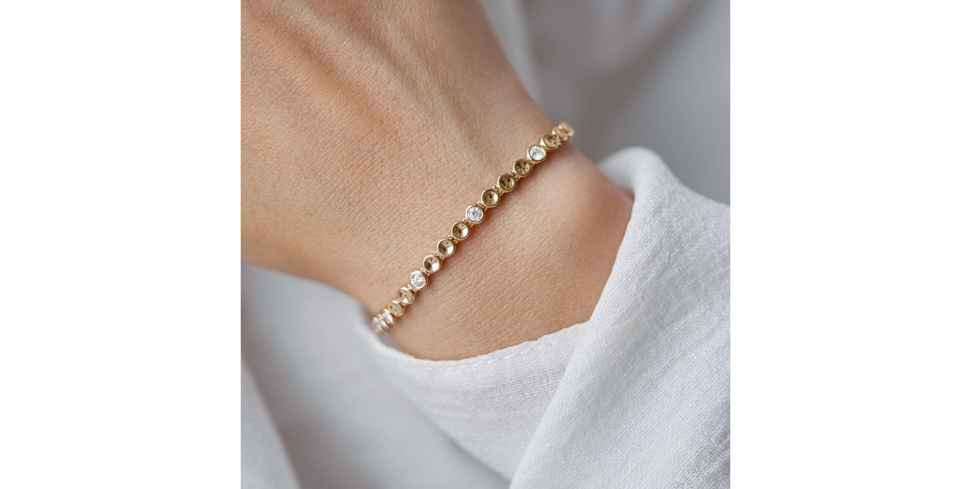Náramok s diamantmi Essential Brilliance