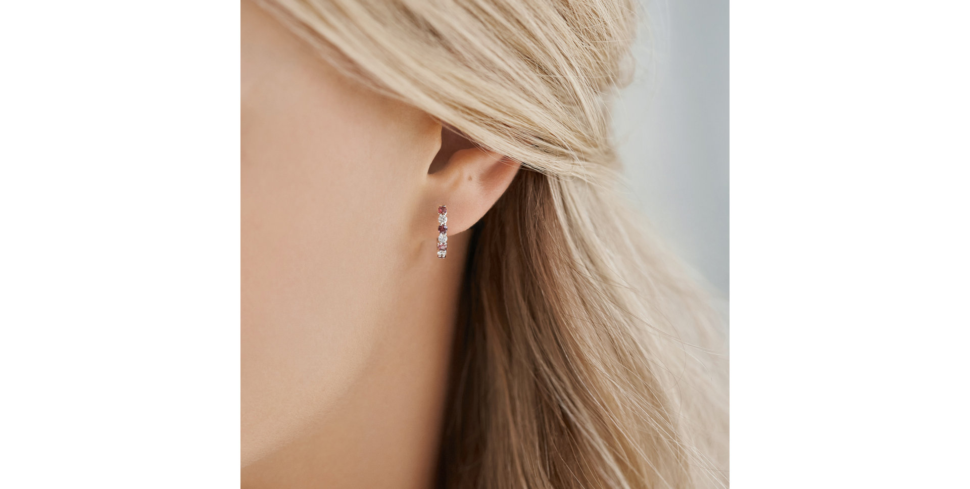 Náušnice s diamantmi a rubíny Gem Grace