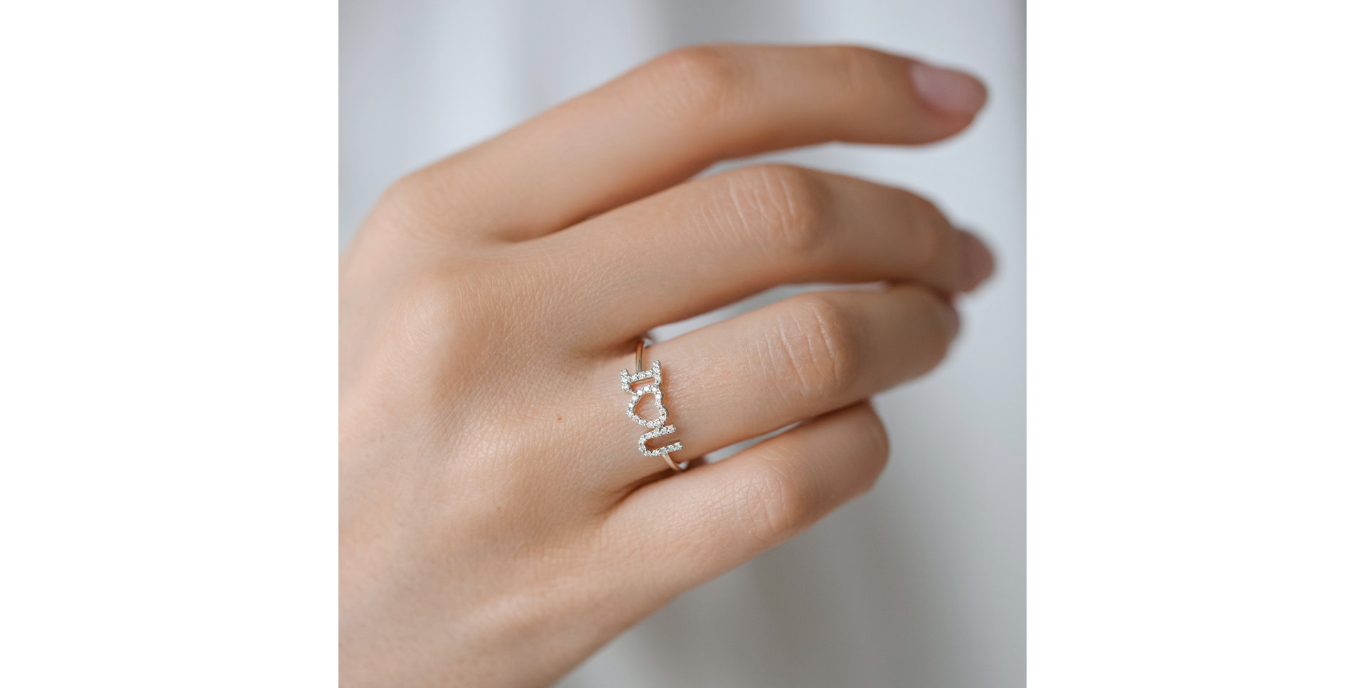 Prsteň s diamantmi I love you