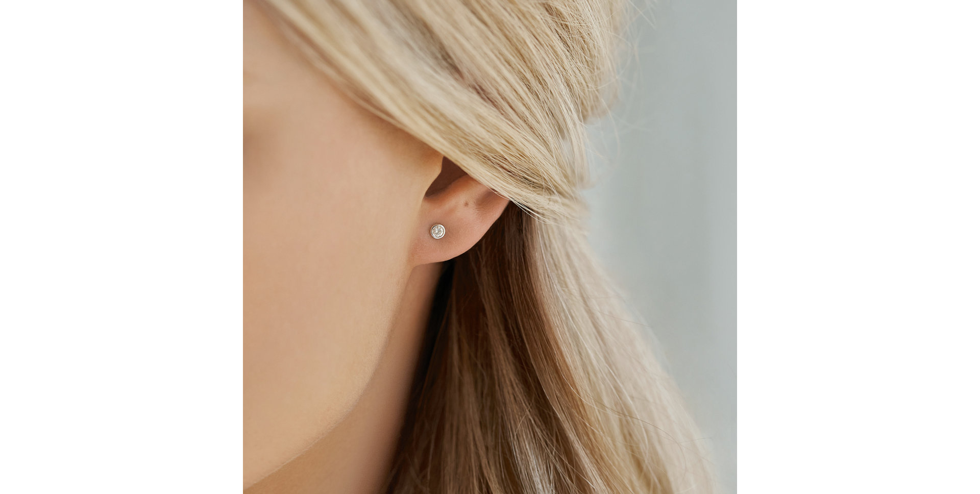 Náušnice s diamantom Shiny Dots