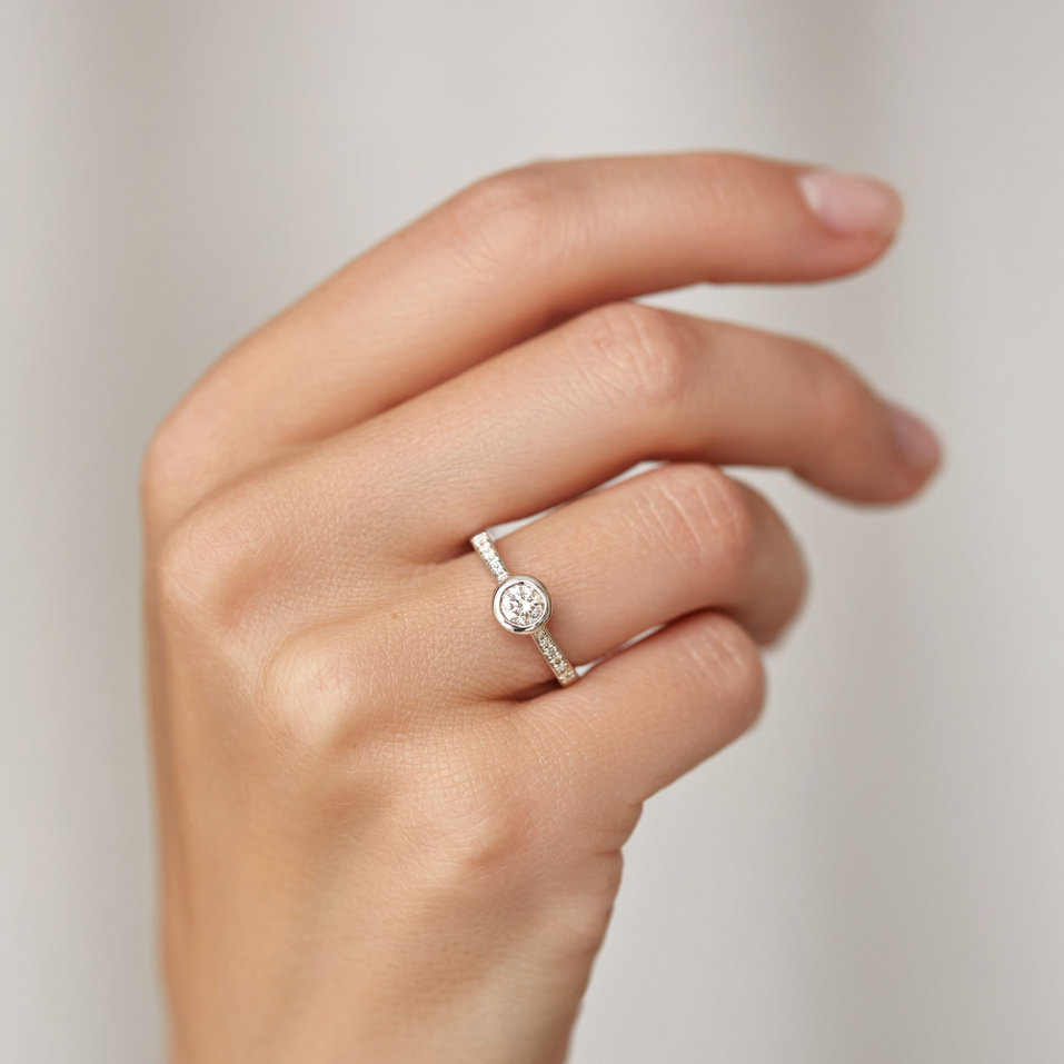 Prsteň s diamantmi Space Love