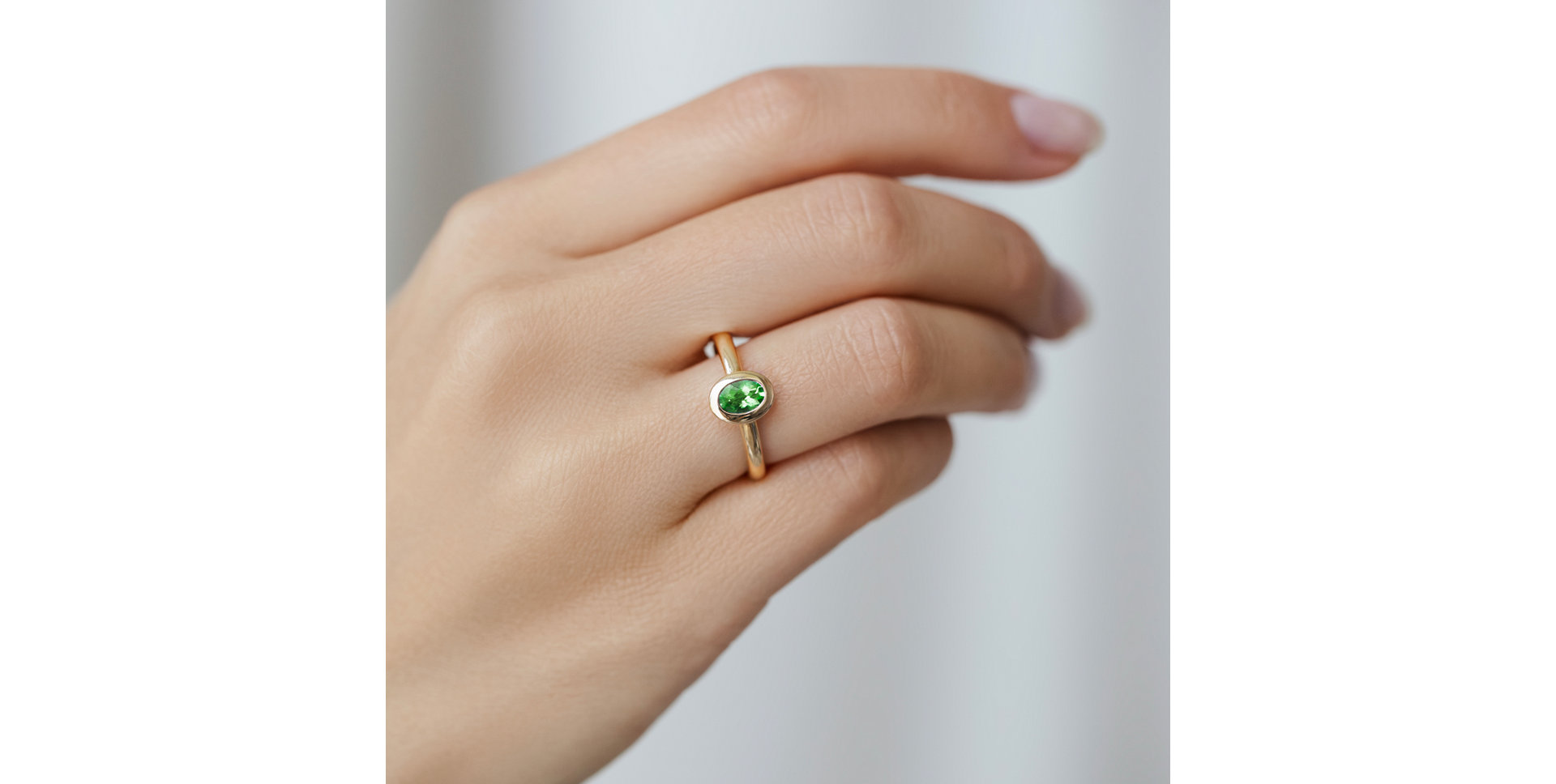 Prsteň s tanzanitom Space Bonbon