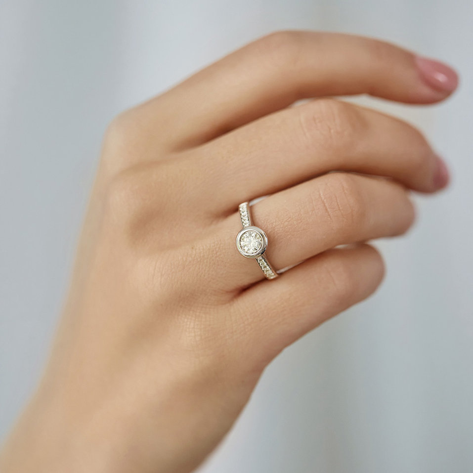 Prsteň s diamantmi Space Love