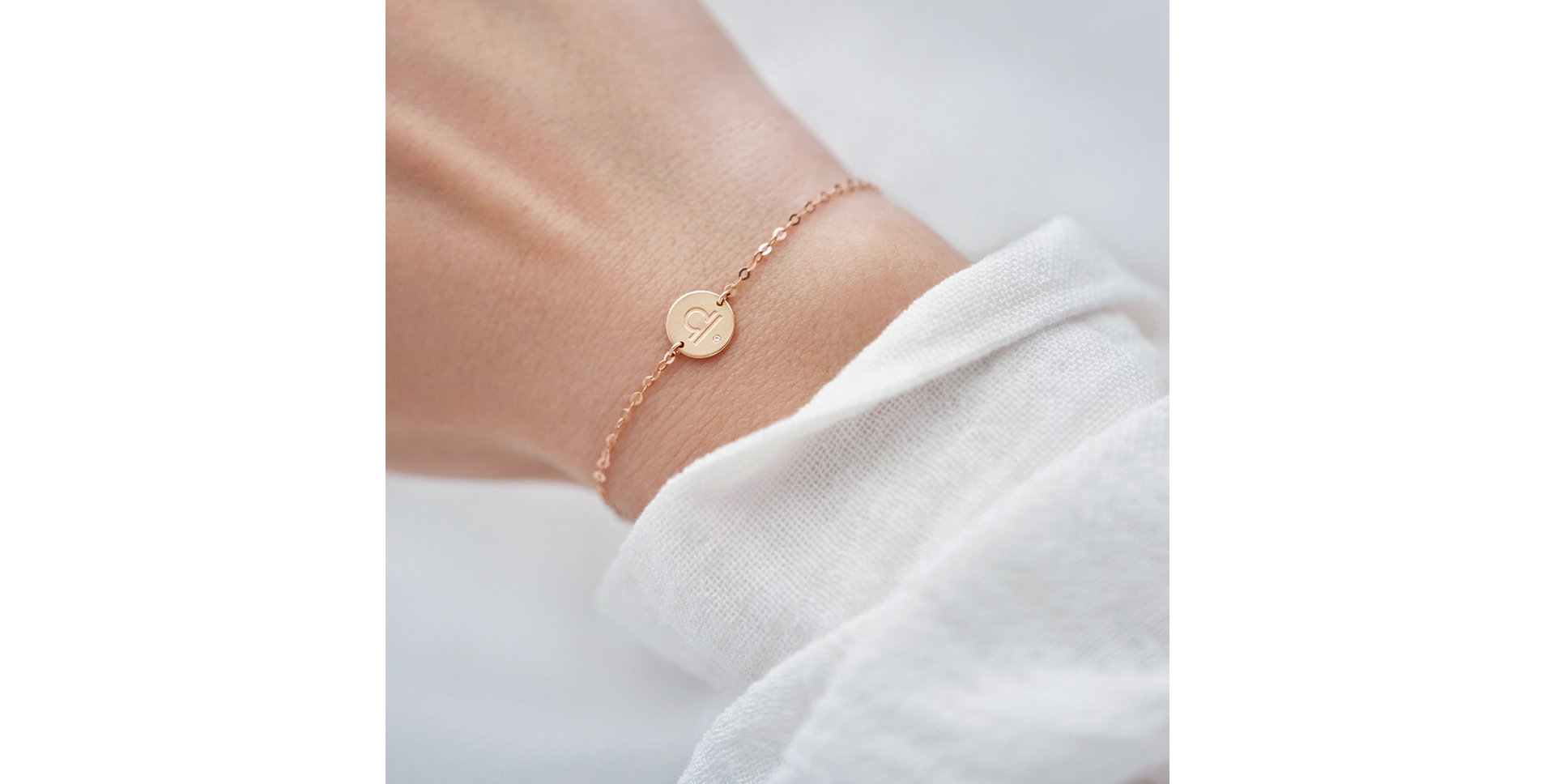 Náramok s diamantom Libra