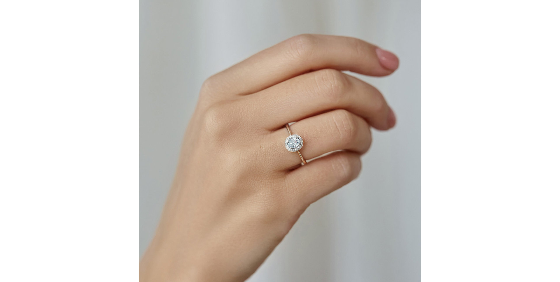 Prsteň so zafírom a diamantmi Princess