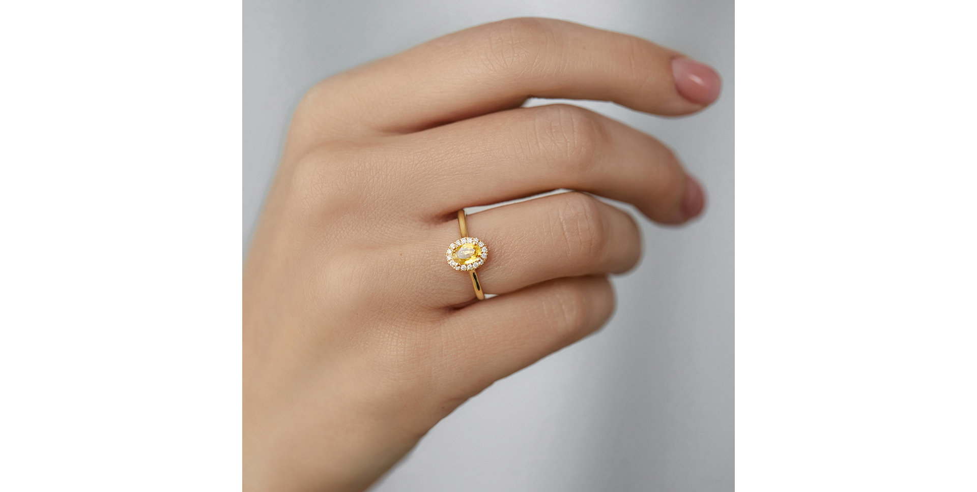 Prsteň s diamantmi a zafírom Princess