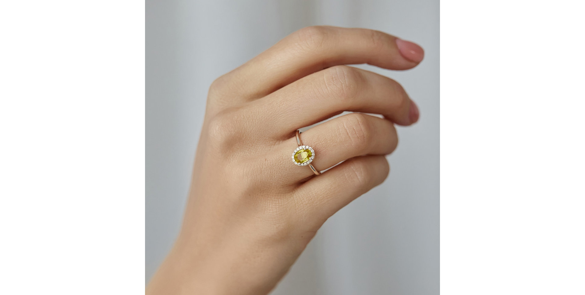 Prsteň s diamantmi a zafírom Princess