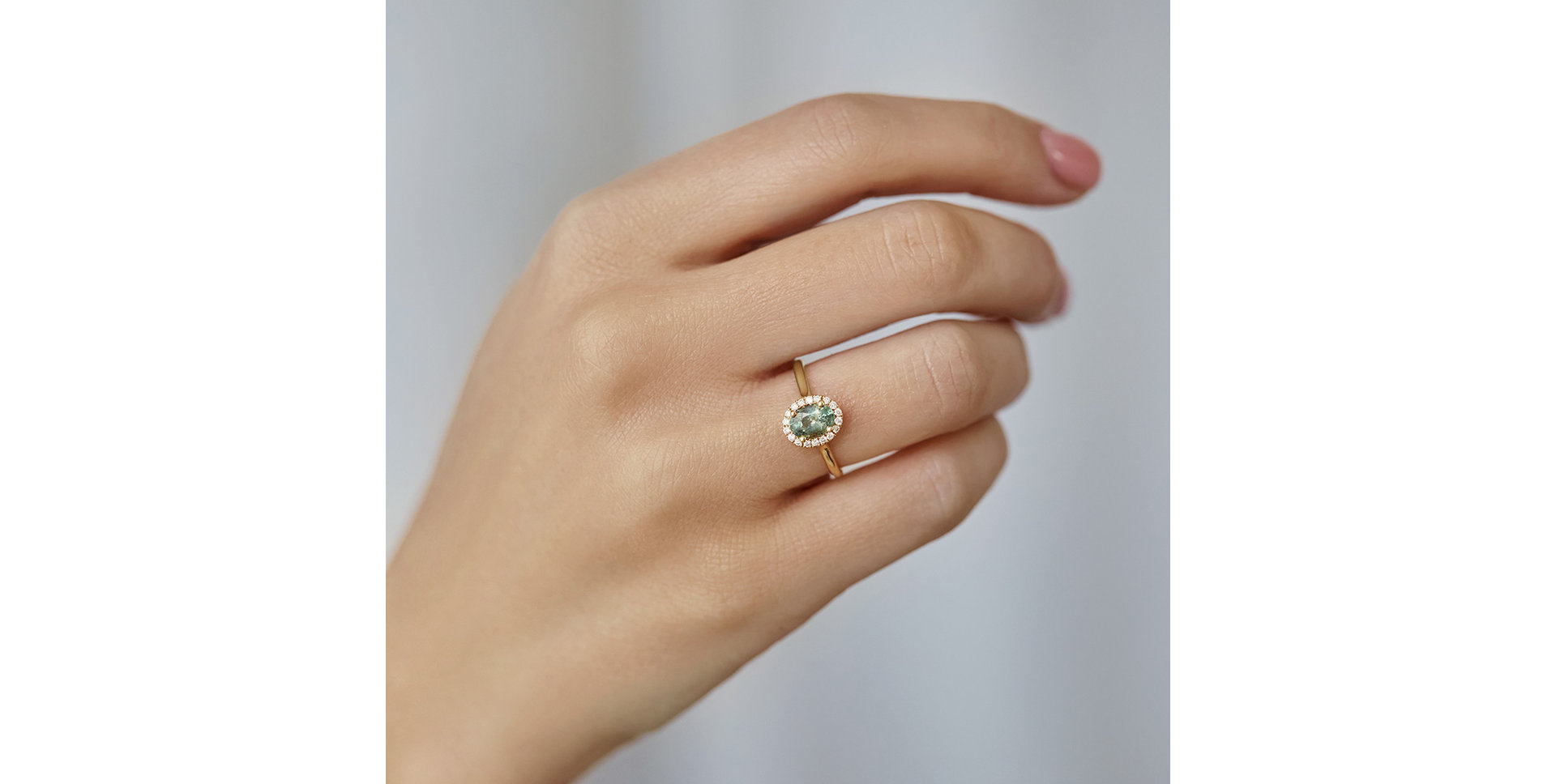 Prsteň s diamantmi a zafírom Princess