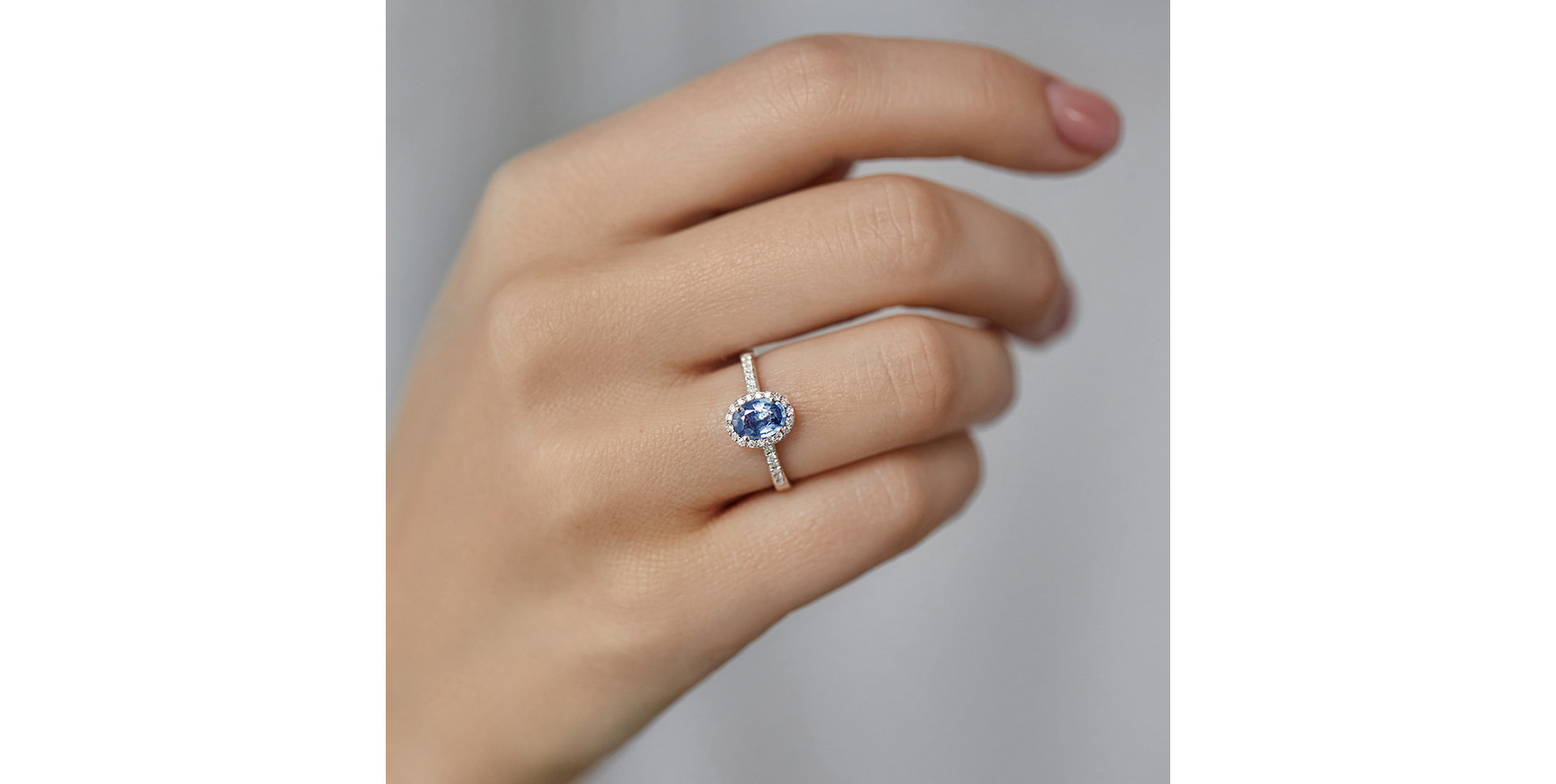 Prsteň s diamantmi a zafírom Princess