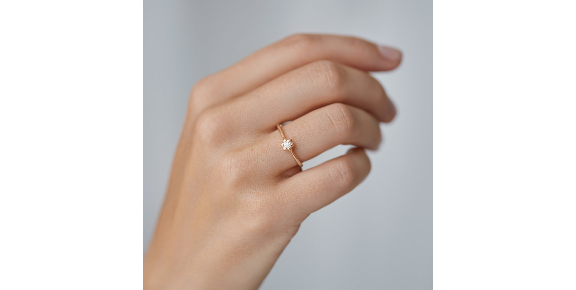 Prsteň s diamantom Blooming Love