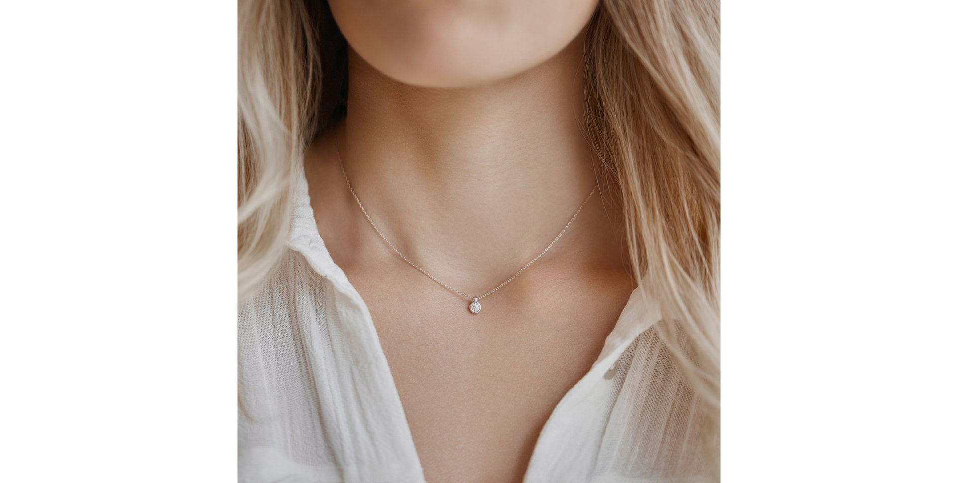 Náhrdelník s diamantom Happy Dot