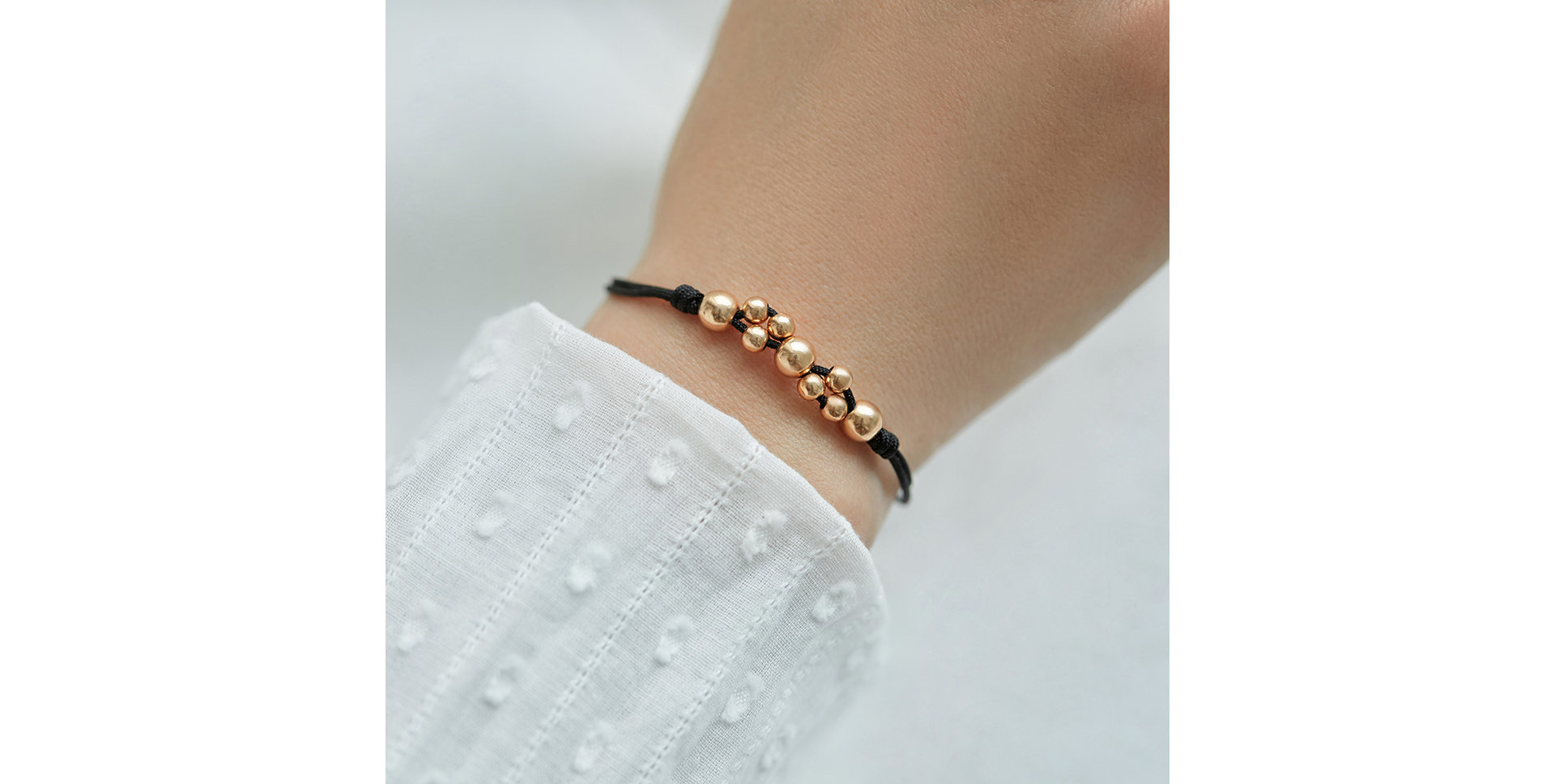 Náramok so šnúrkou Bubble Shamballa