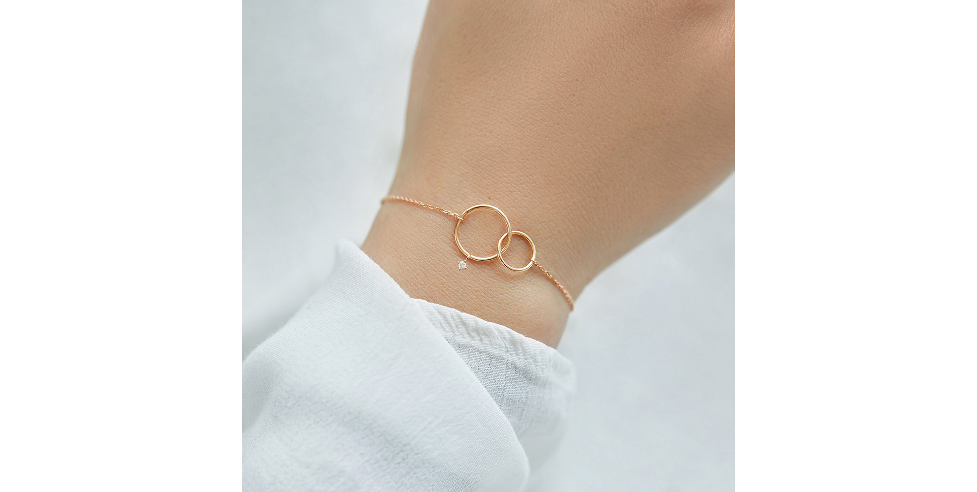 Náramok s diamantom Circle of Friends