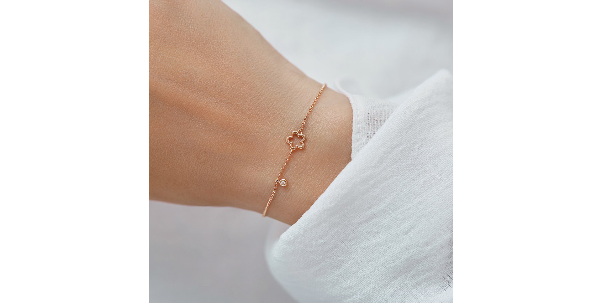 Náramok s diamantom Glamour Flower