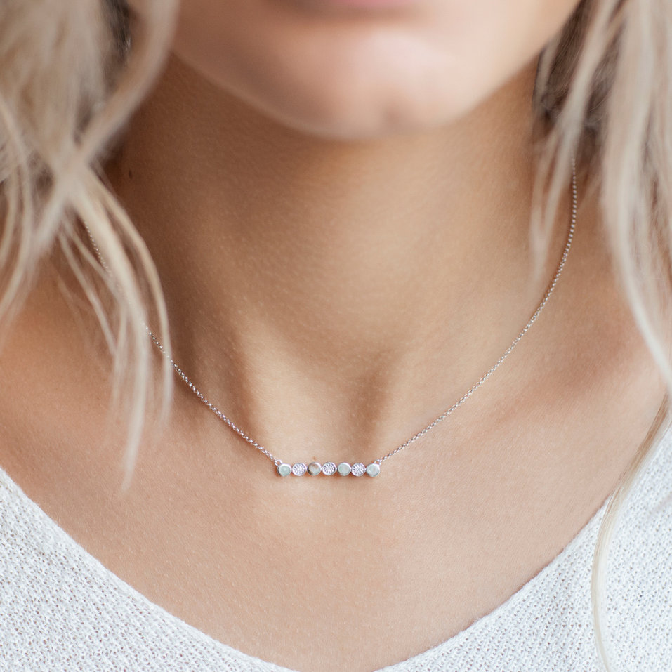 Náhrdelník s diamantmi Long Glossy Dots