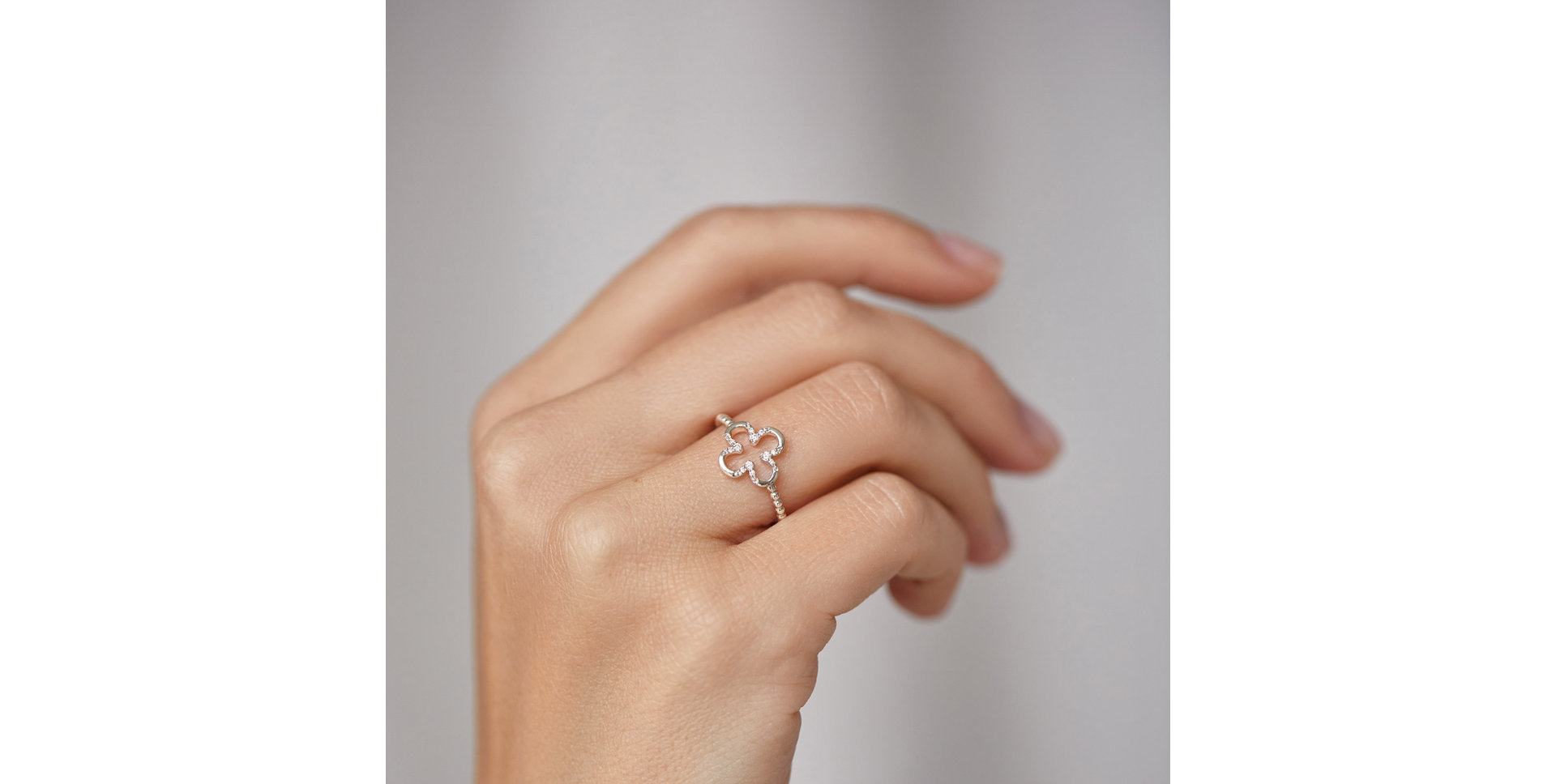 Prsteň s diamantmi Shiny Petals