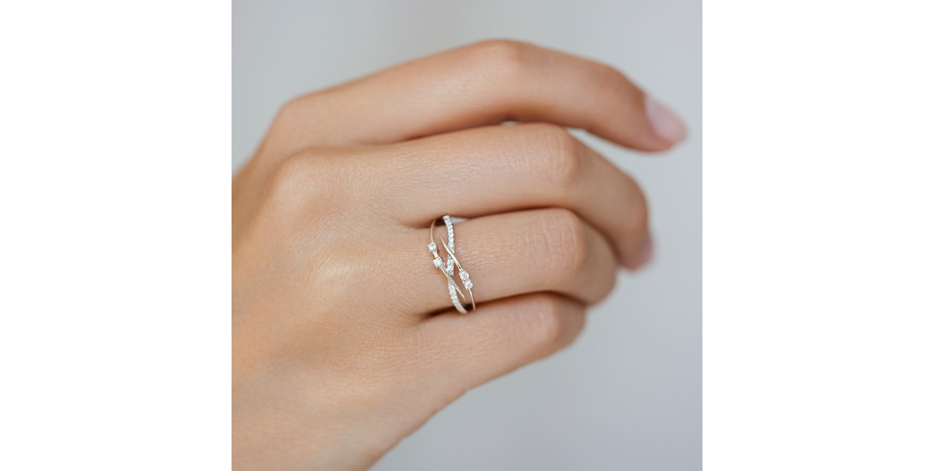 Prsteň s diamantmi Savage Elegance